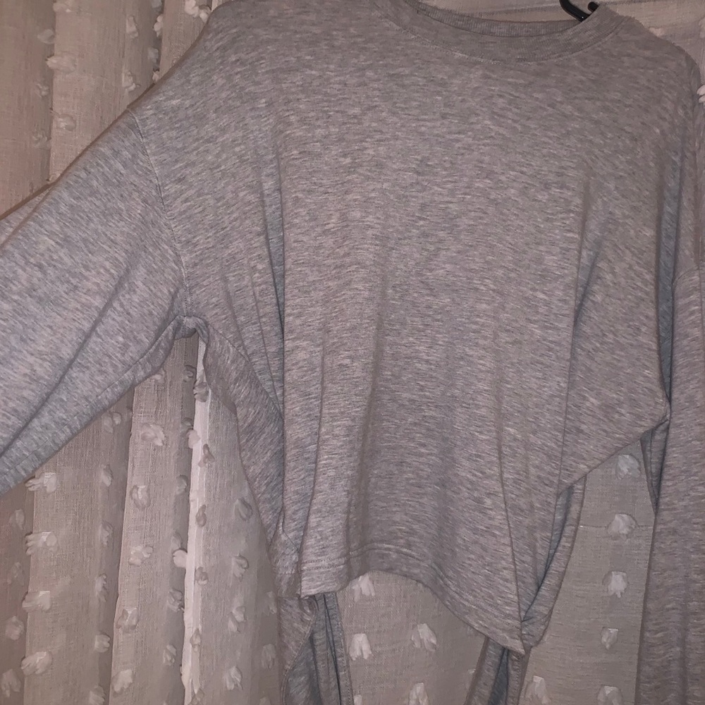 Athleta yoga tie sweatshirt excellent condition ☺️
